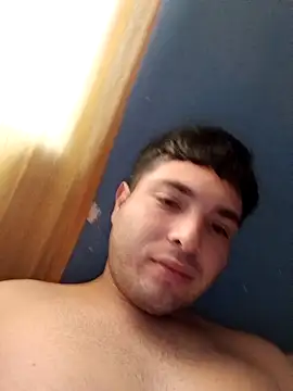 Pokazy przed kamerką – KEVINN022