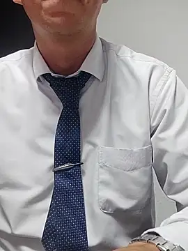 MrSecretSuitn Webbikameraesitys