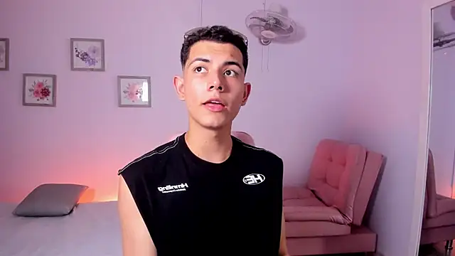 Chat XXX Live FireGuy_99