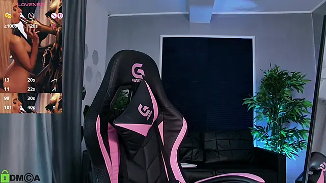 SelenaDaze Live XXX-chat