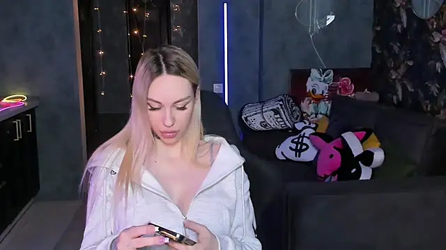 Blckmirrorr – Naživo XXX chat