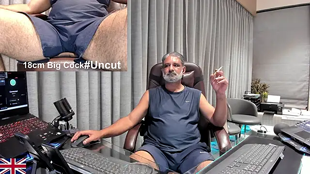 OnlineBossUK Webcam-Show