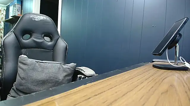 tilobinder Live XXX-chat