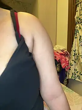 DAMNI_9 Chat XXX in diretta