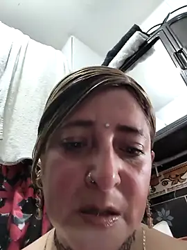 Chat XXX ao vivo de AlexadraJones3453