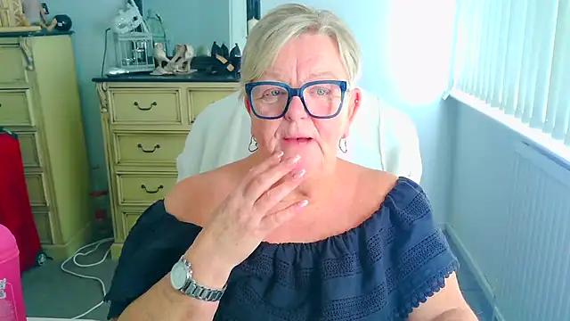 Chat XXX ao vivo de BridgetBlueEyes