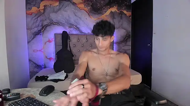 MaxiimoRomano_ 라이브 XXX 채팅