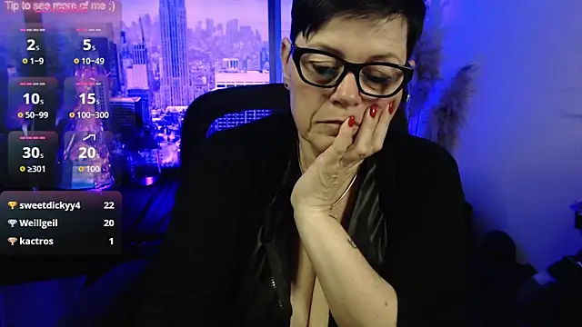 ninarandmann Chat XXX in diretta