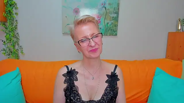 iamyourdream89 Live XXX-Chat