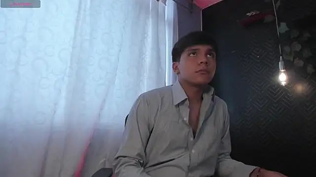 Thiago_Kozak Webcam-Show