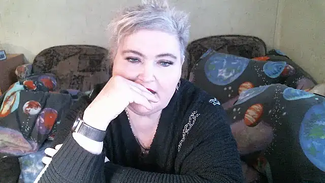 Lana555 élő XXX-chatje