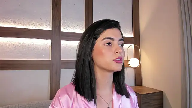 SarhaVega: онлайн-секс-чат