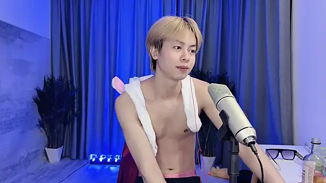 Webkamerová show hafabva