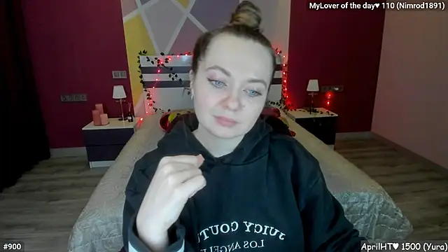 แชท XXX สดของ LizaGost