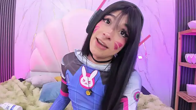 AliiceWonderland_: онлайн-секс-чат