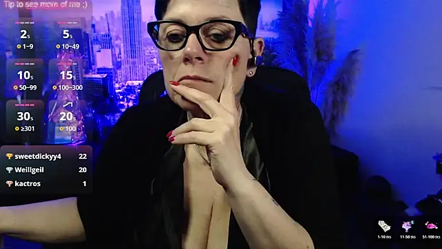 ninarandmann 现场XXX聊天