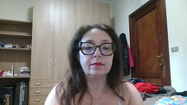 แชท XXX สดของ Miasexmilf