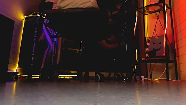 Chatroom XXX en direct de AphexQueen