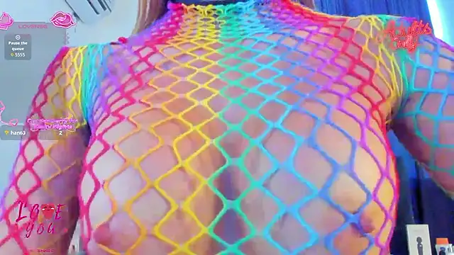 XXX chat uživo modela FoxxTattoo