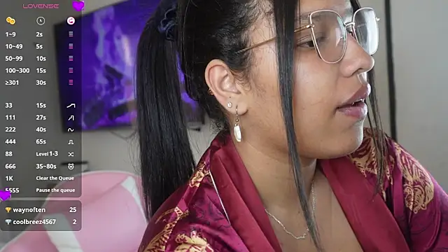 XXX chat uživo modela charlotte01__