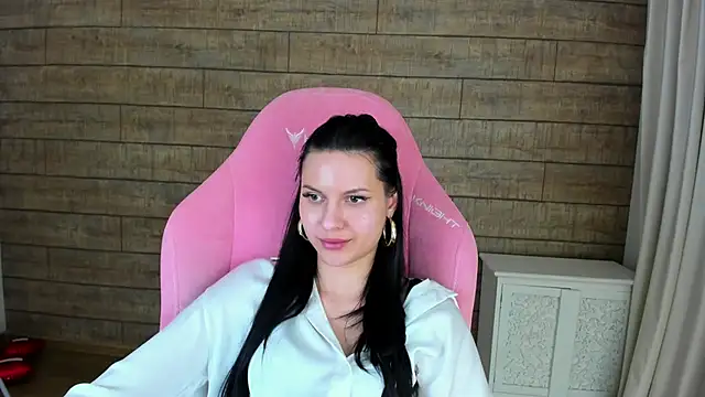 AliceVersal's Live XXX Chat