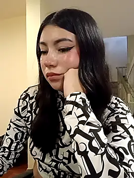 Вебкам-шоу Emiily__Evans