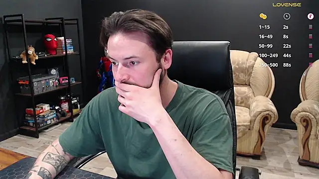 MihasikD 即時 XXX 聊天