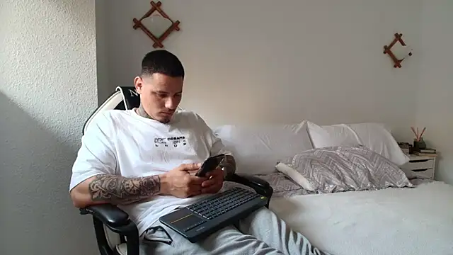 Valen_Domのウェブカメラショー