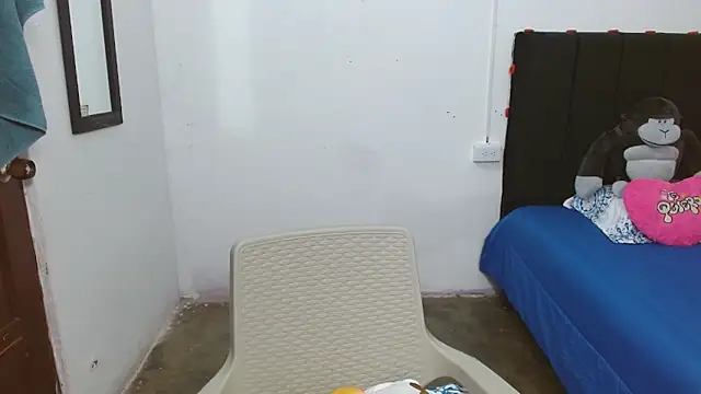 Онлайн чат XXX Thalian