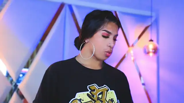 دردشة MeelFox الجنسية المباشرة