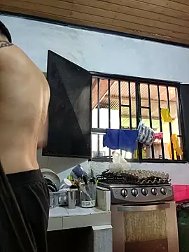 paul-mendezx: διαδικτυακό σόου στην κάμερα