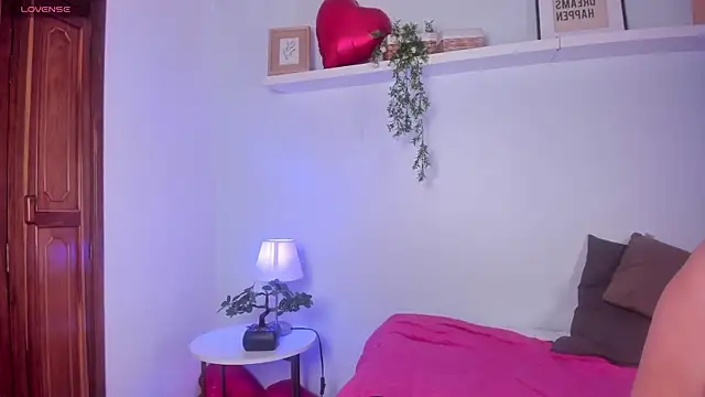 cuttie_blondie's Live XXX Chat