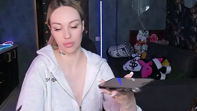 Živý XXX chat Blckmirrorr