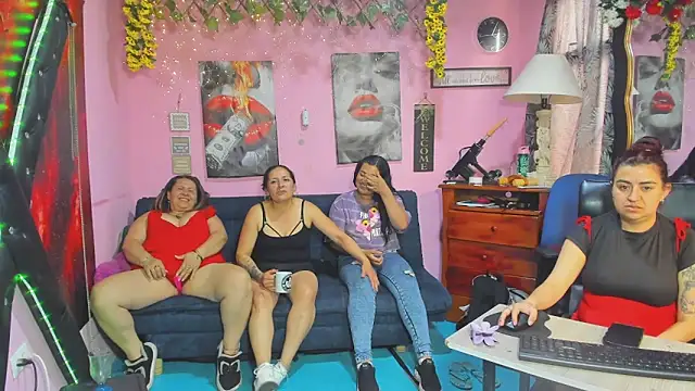 Czat XXX na żywo – lesbiancuple