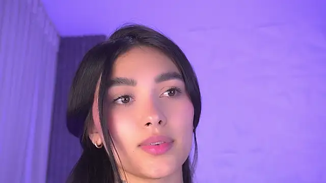 katy_rioss Adlı Modelin Canlı XXX Sohbeti