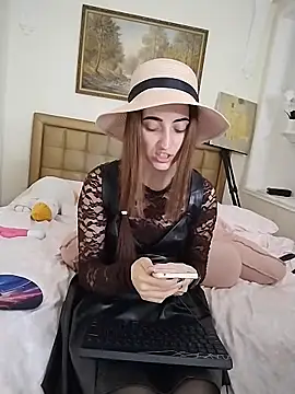 Iren élő XXX-chatje