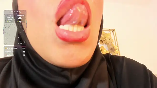 Chat XXX en directo de hanajameela