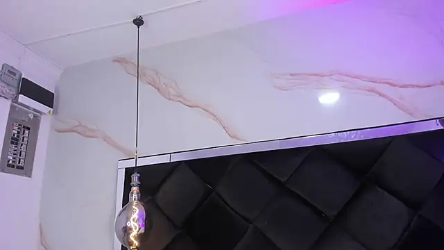 Ibbie_drastic's Live XXX Chat