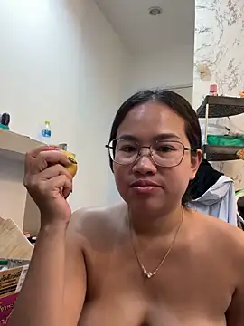 Ponthip 网络视讯表演