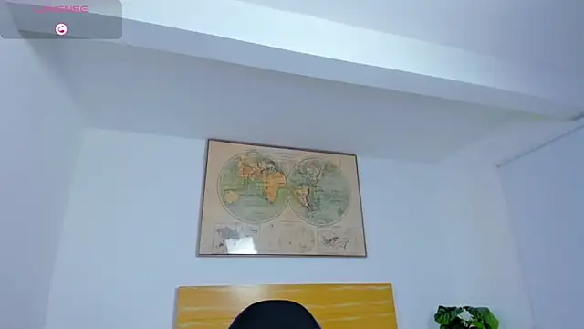 kitty_sweeety_'s Live XXX Chat