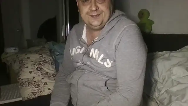 vitalik66679 Chat XXX in diretta