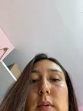 Soffia_MuzzのライブXXXチャット