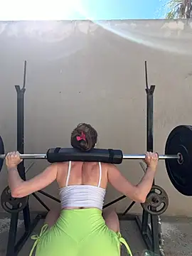 Irresistible24 Live XXX-Chat