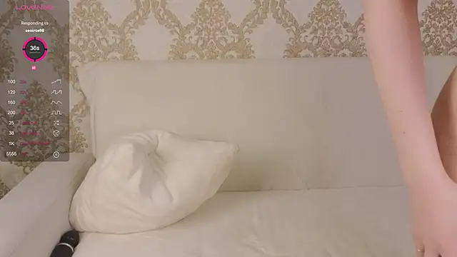 Czat XXX na żywo – foxy_bloomm