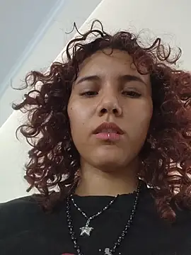 Isabella_Stark's Webcam Show