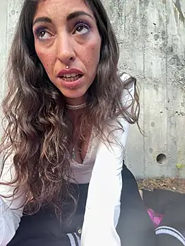 Chat XXX ao vivo de Lalla_Amani