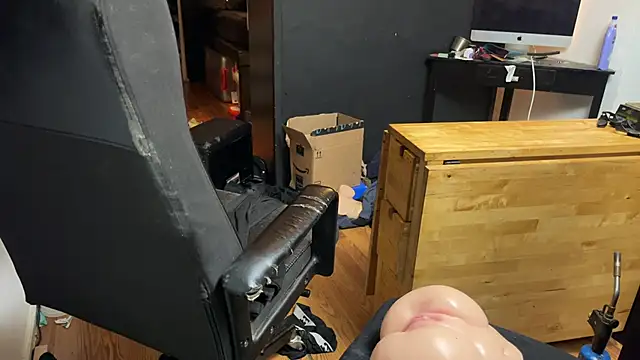 Pokazy przed kamerką – leanjamesdean