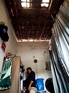 tarra122 – Naživo XXX chat