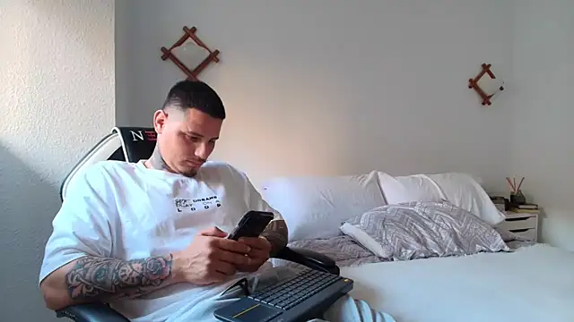 Онлайн чат XXX Valen_Dom