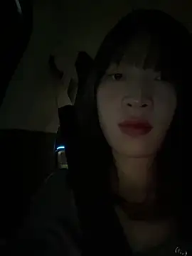 littleqiu 在線直播表演